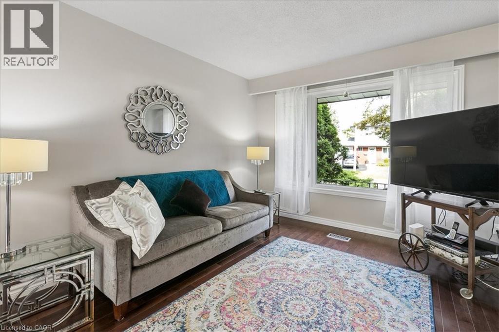 45 Arrowhead Crescent, Kitchener, ON