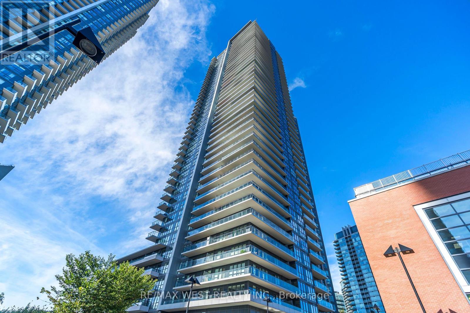 1705 - 10 Park Lawn Road, Toronto, ON