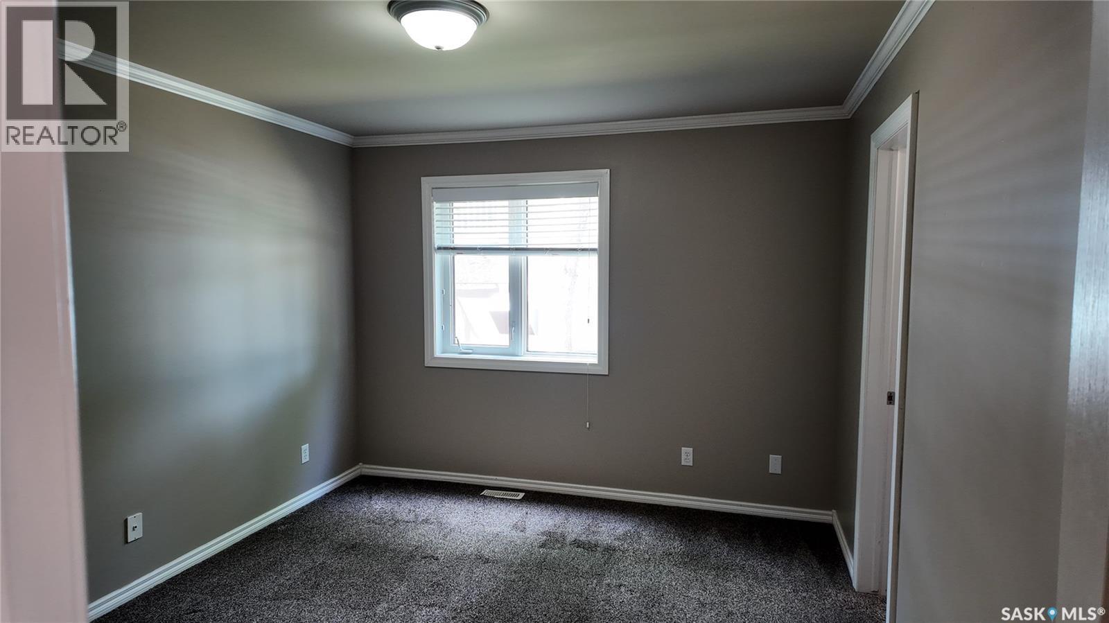 3241 Woodhams Drive E, Regina, SK