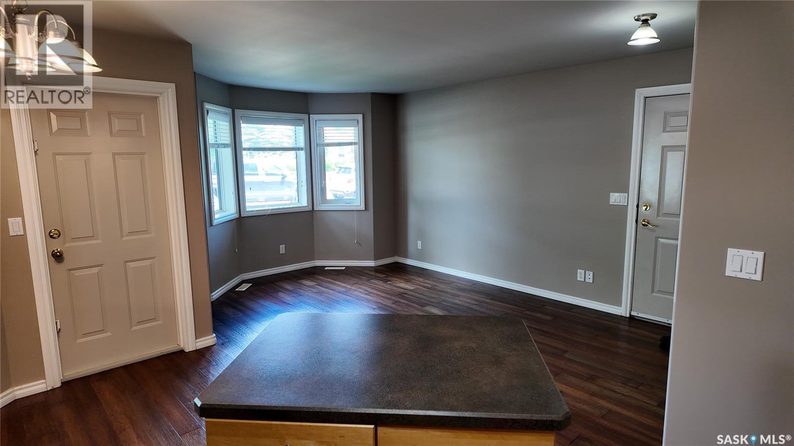 3241 Woodhams Drive E, Regina, SK - Indoor Photo Showing Other Room