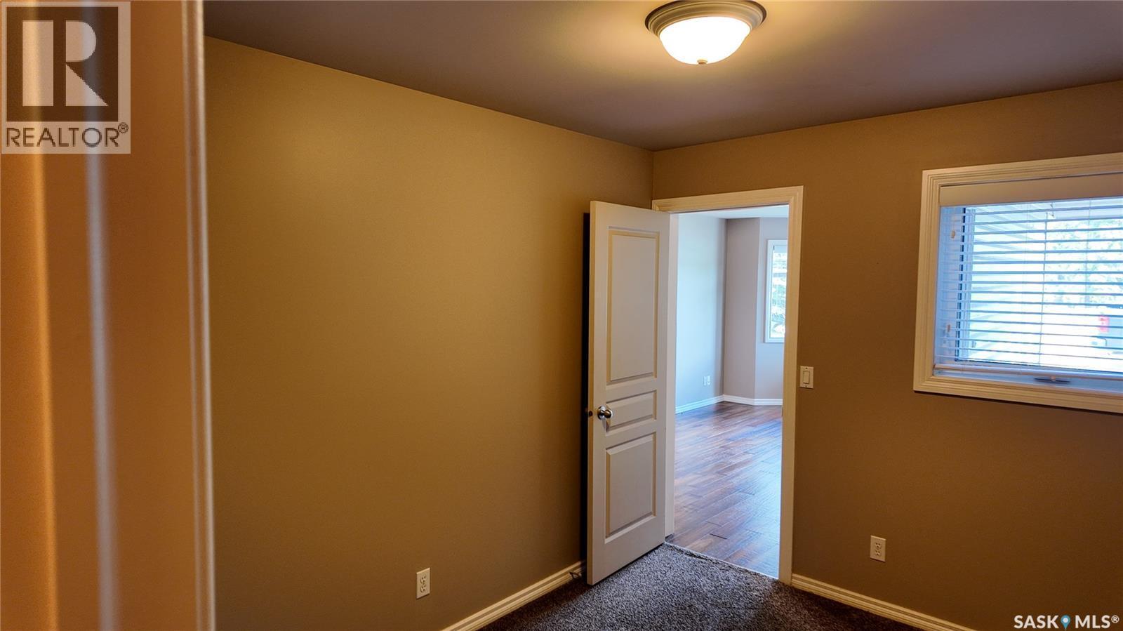 3241 Woodhams Drive E, Regina, SK - Indoor Photo Showing Other Room