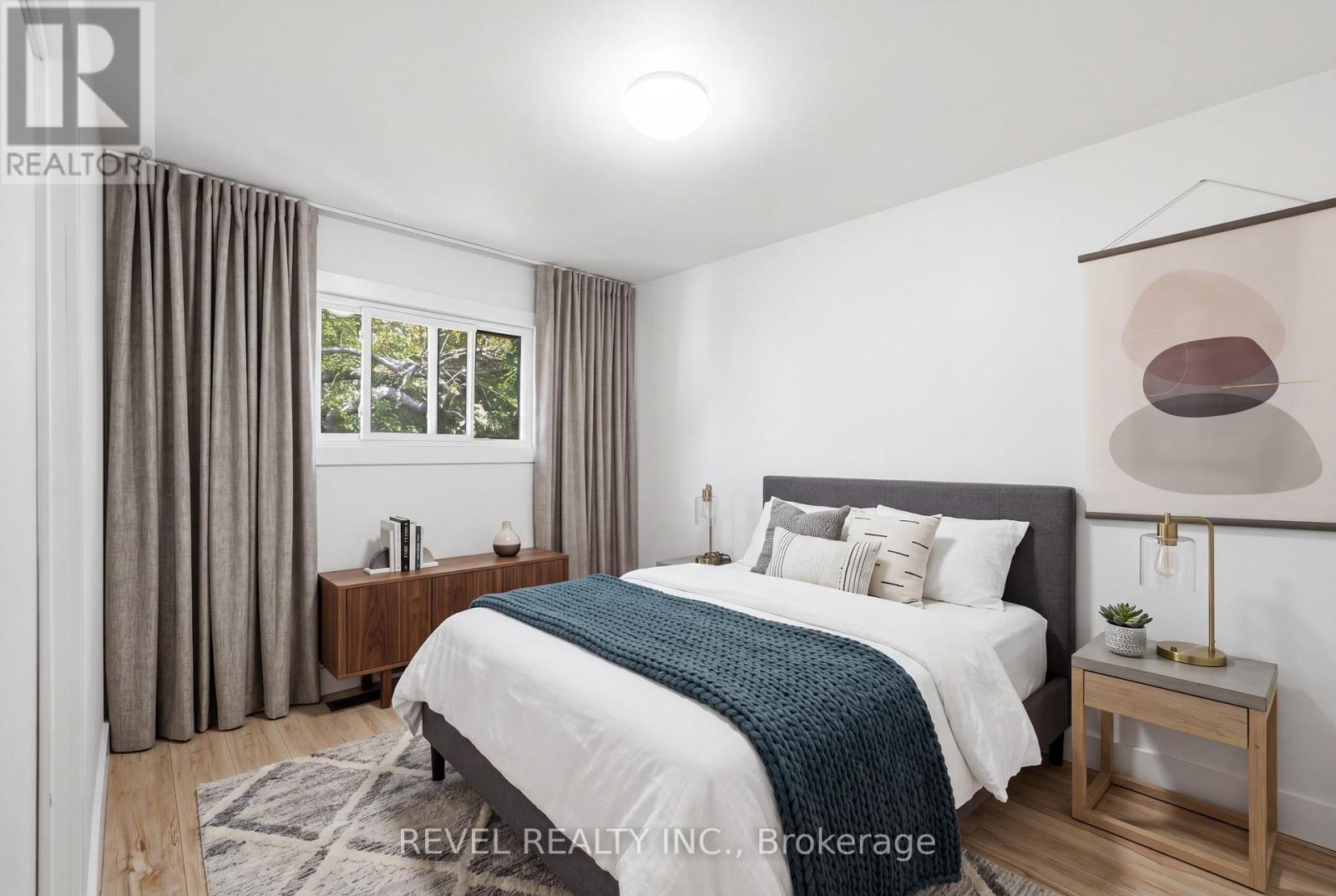 Virtually Staged - 1141 Mohawk Road E, Hamilton, ON