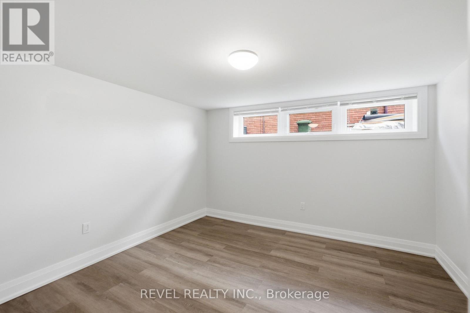 1141 Mohawk Road E, Hamilton, ON