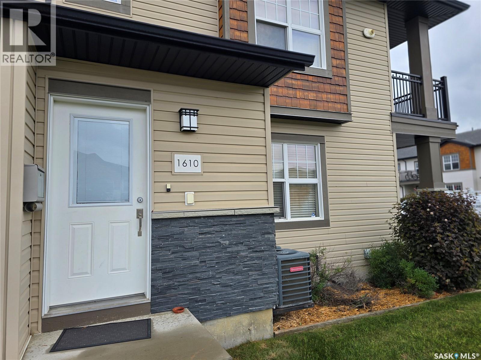 1610 1015 Patrick Crescent, Saskatoon, SK