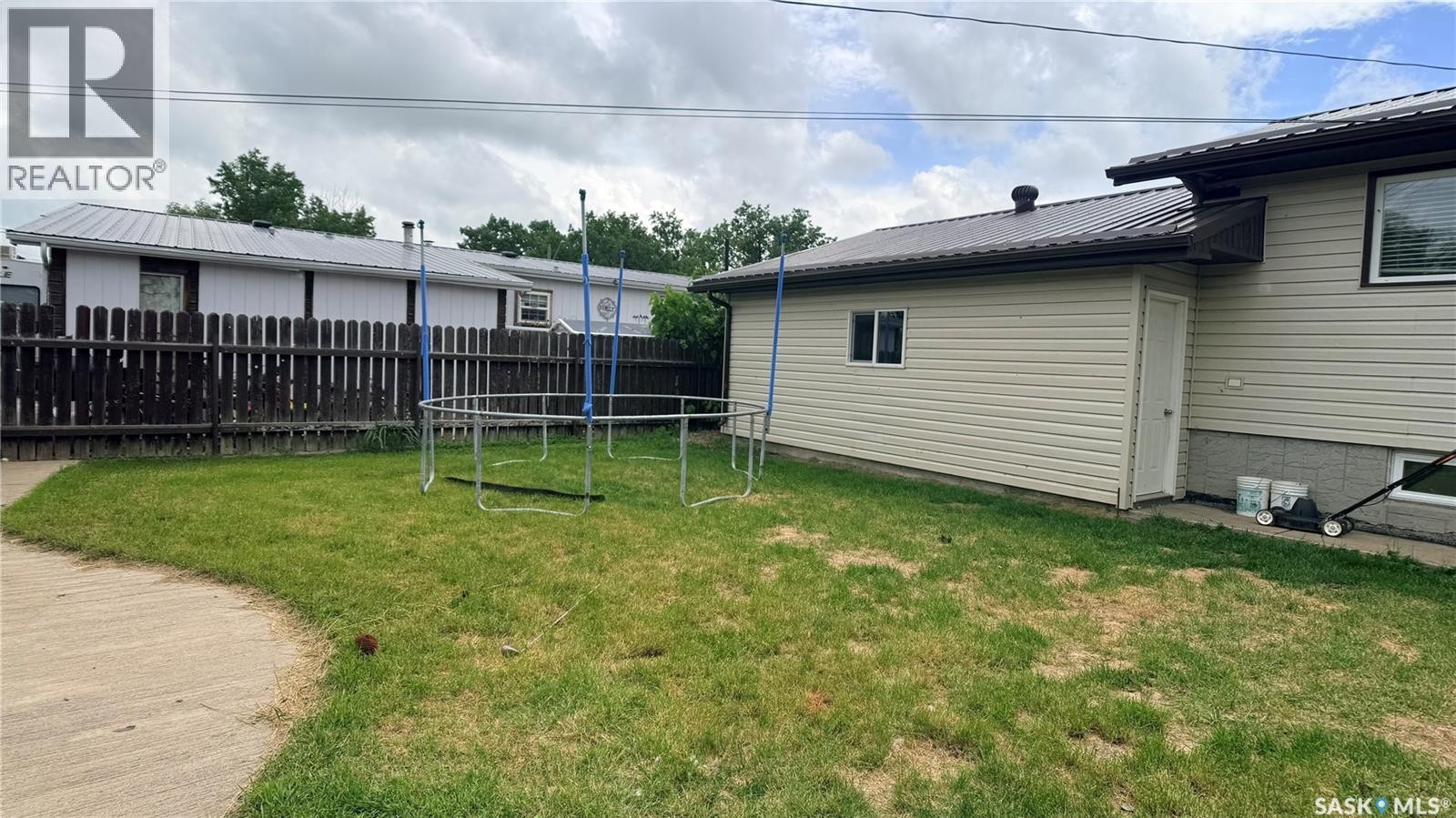 709 Bradley Avenue, Bienfait, SK