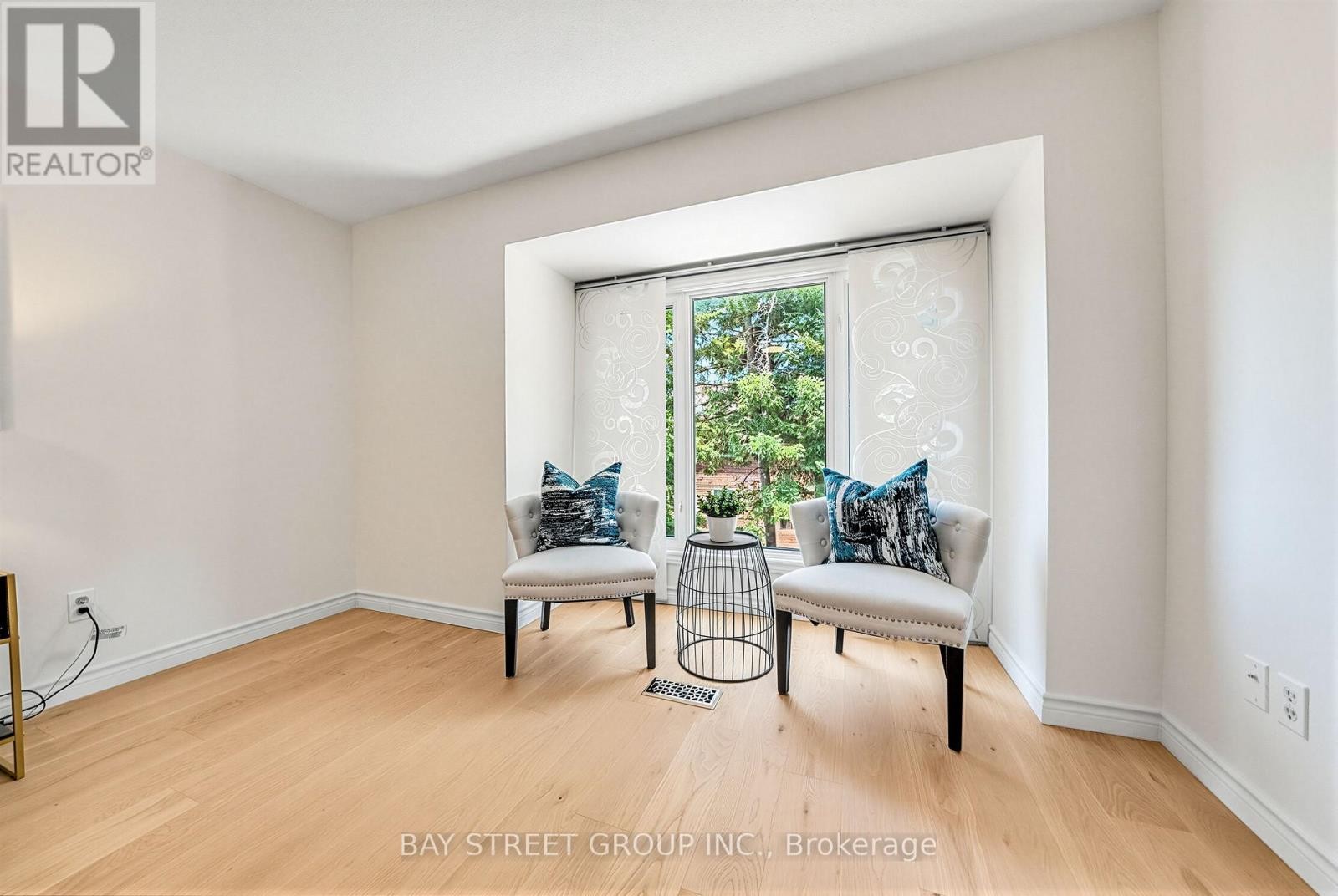 145 Sandyhook Square, Toronto, ON