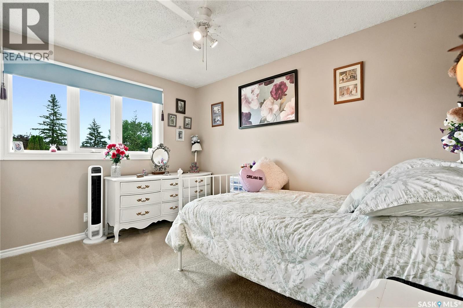 306 Nokomis Place, Saskatoon, SK
