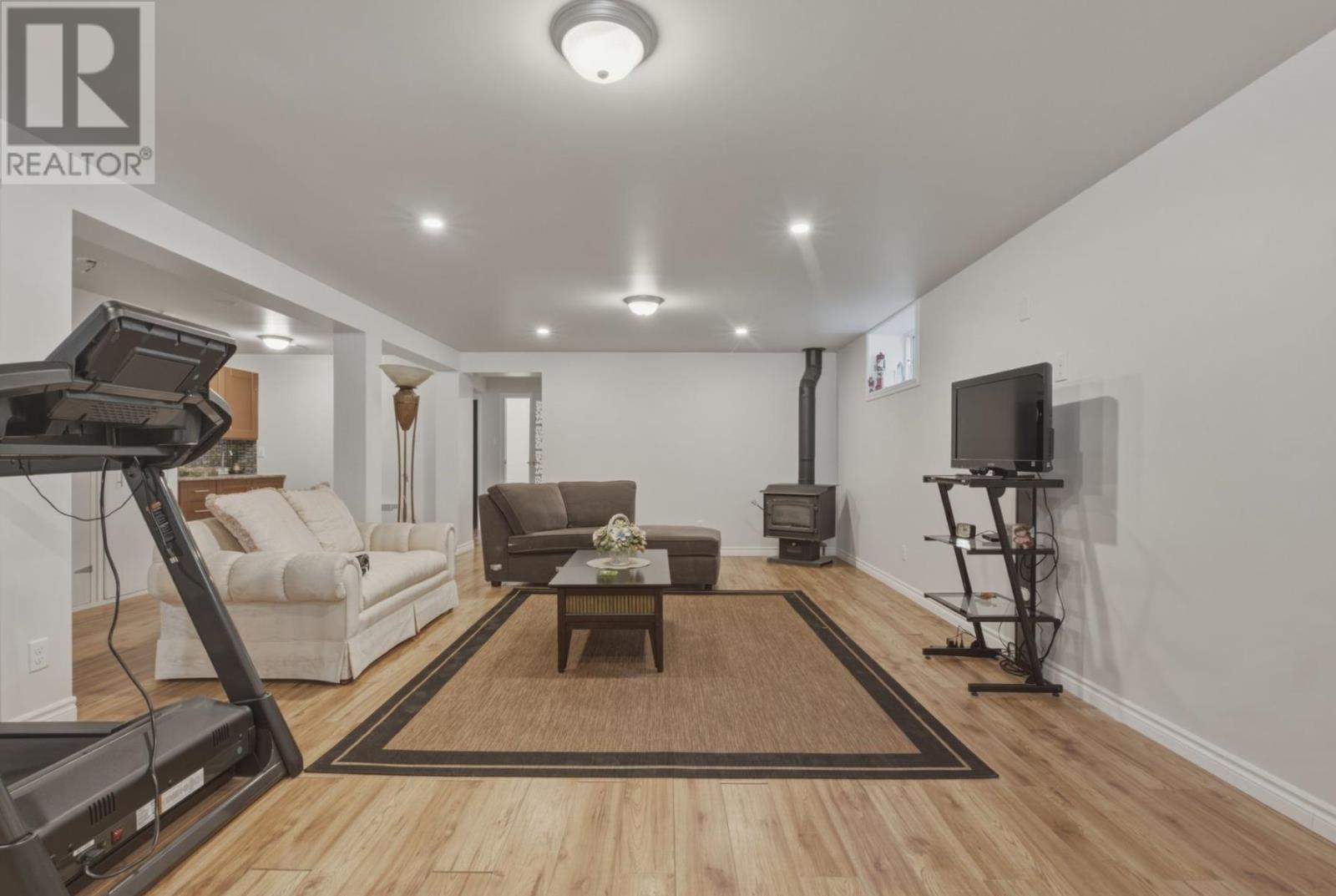 22 Beech Dr, Blind River, ON