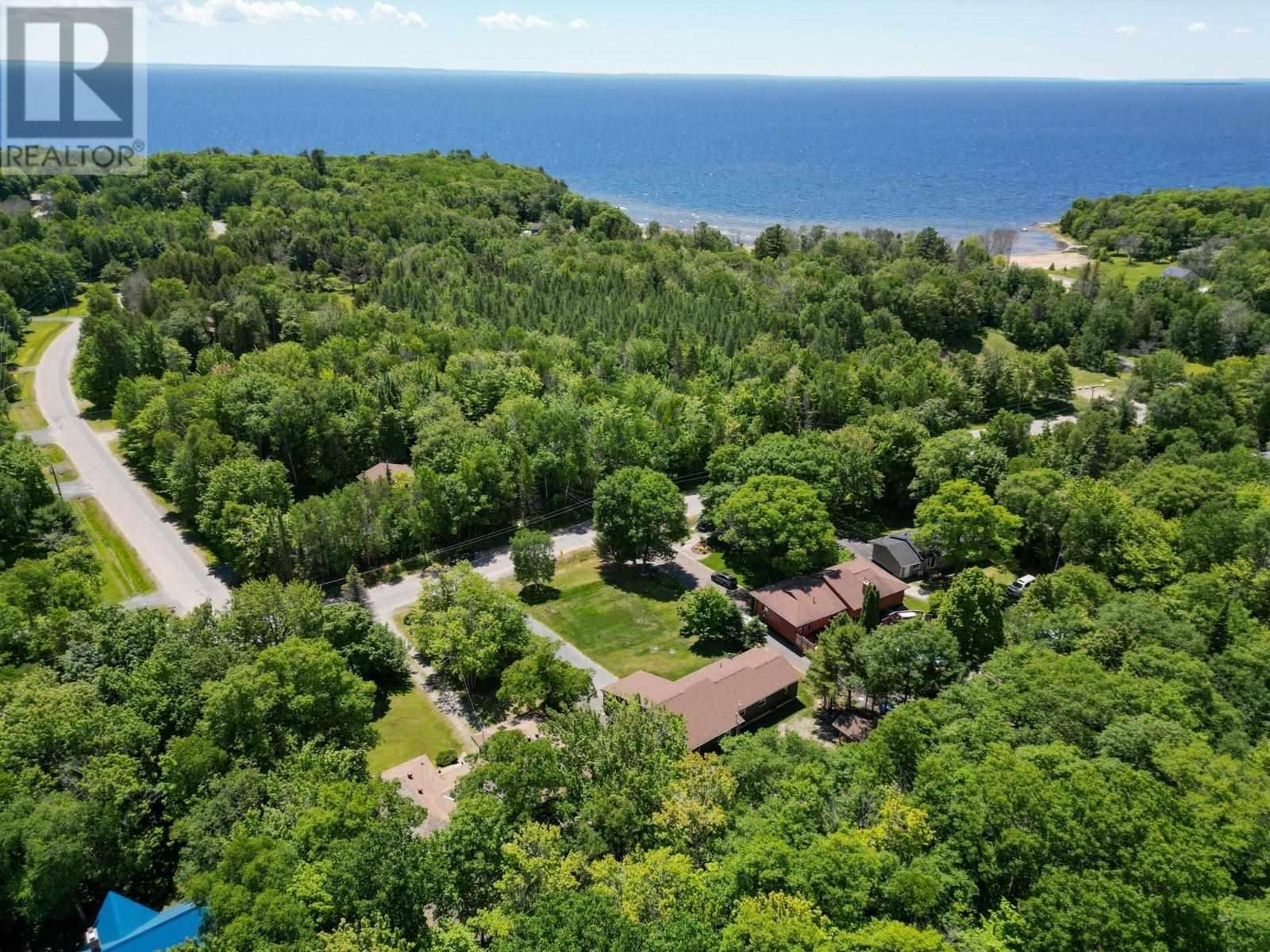 22 Beech Dr, Blind River, ON