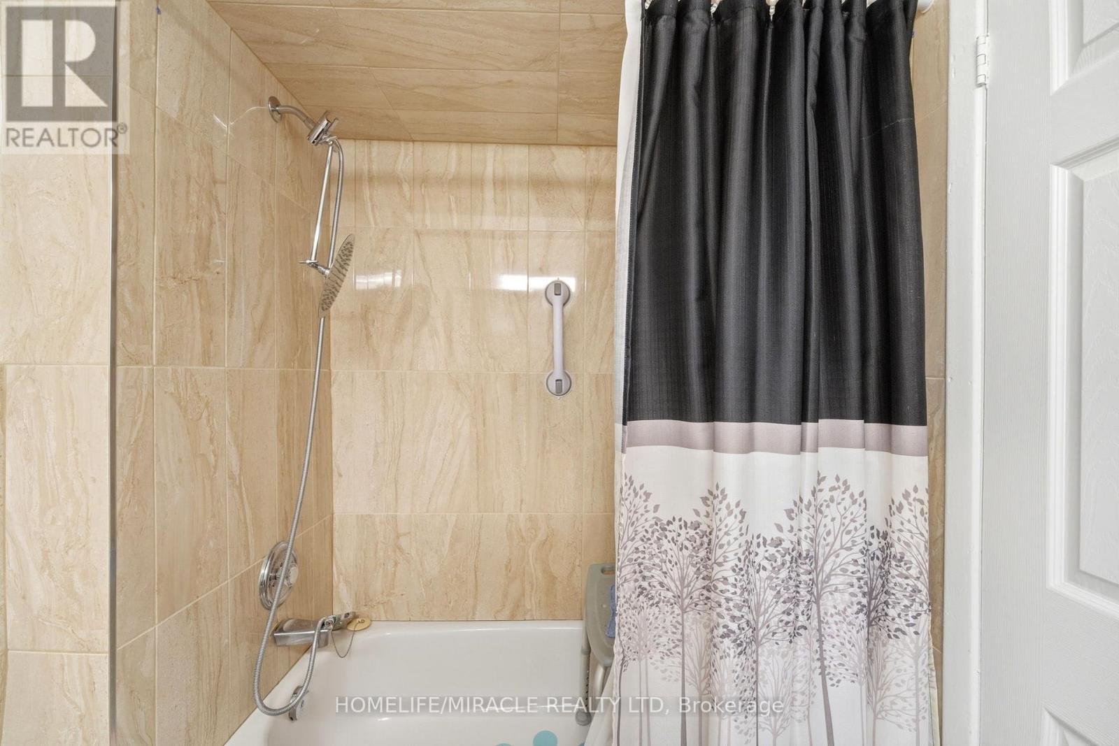 1585 Coram Crescent, Mississauga, ON
