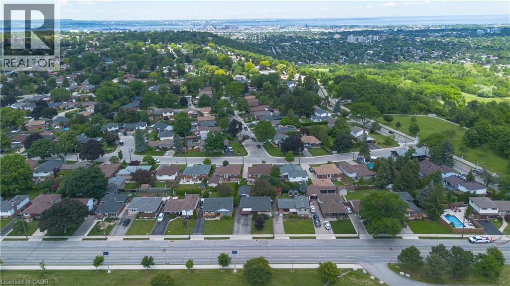 1141 Mohawk Road E, Hamilton, ON