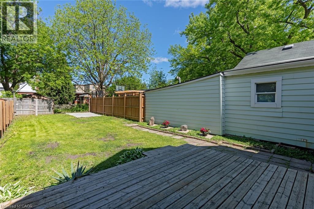 92 East 24Th Street, Hamilton, ON