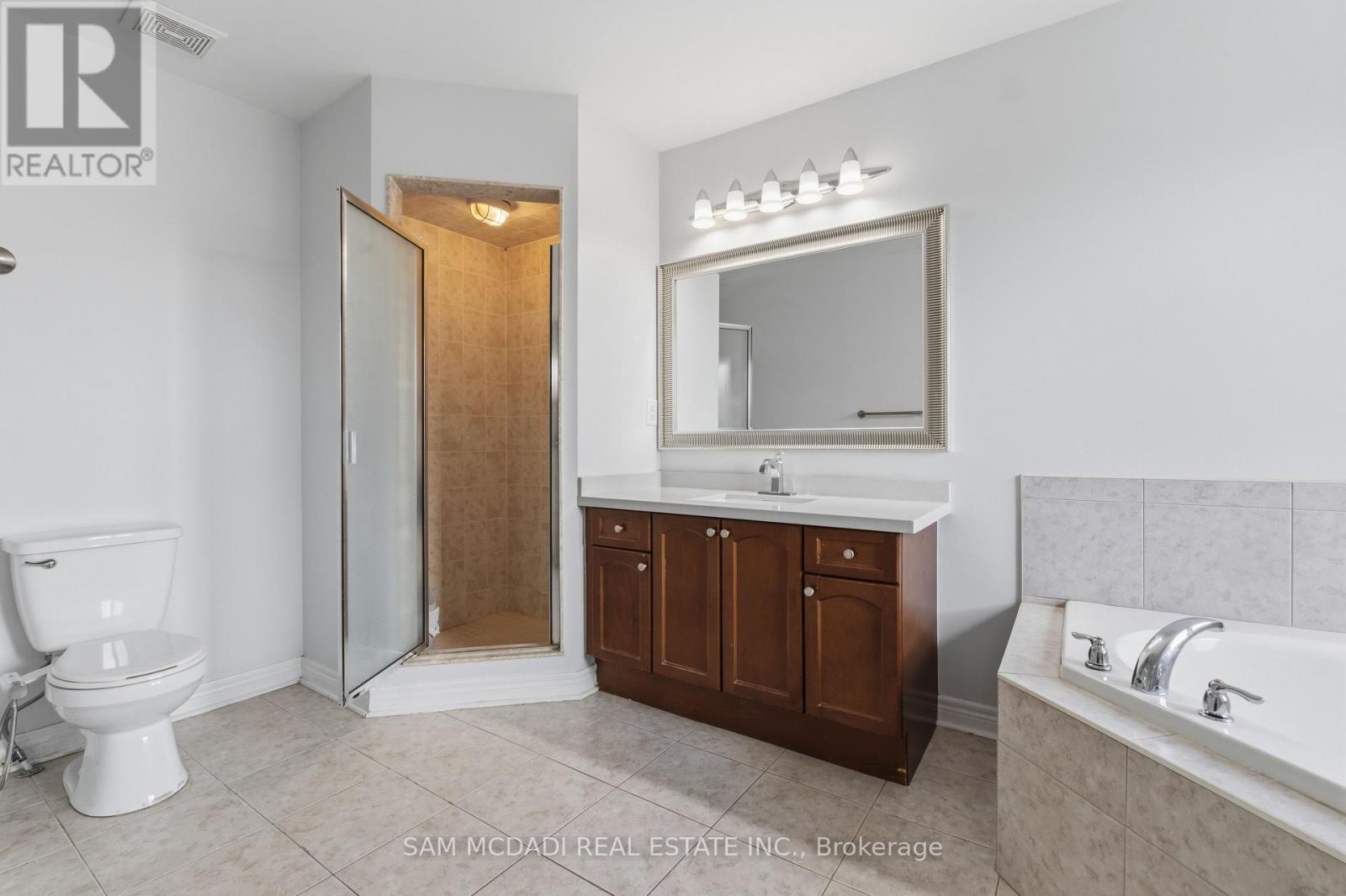 5604 Doctor Peddle Crescent, Mississauga, ON