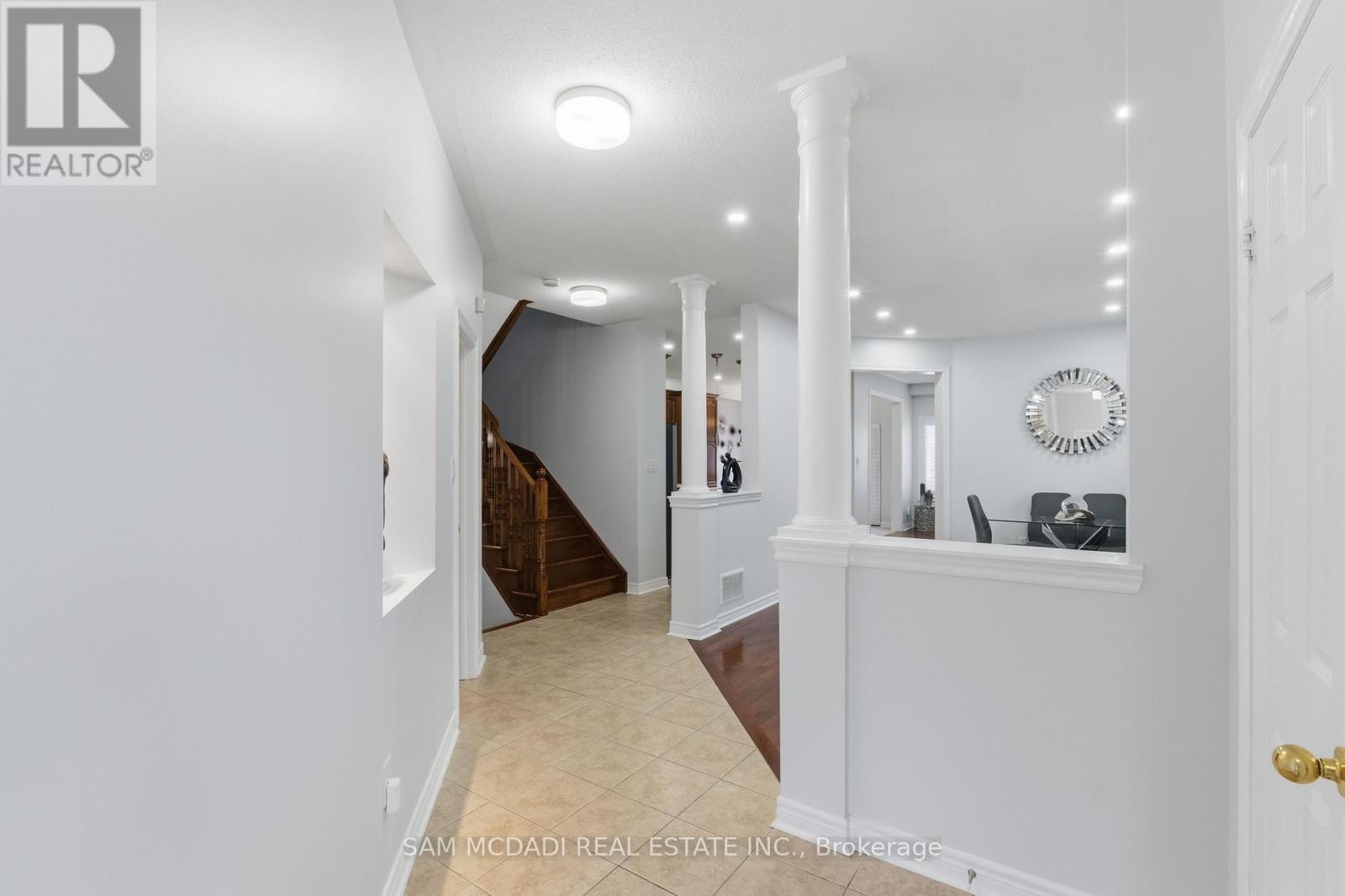 5604 Doctor Peddle Crescent, Mississauga, ON