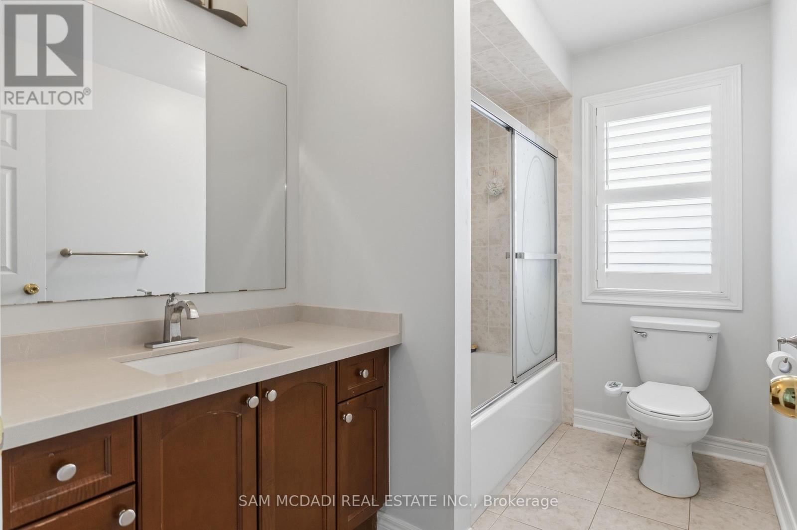 5604 Doctor Peddle Crescent, Mississauga, ON