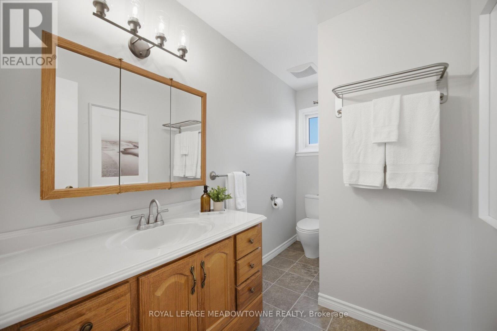 913 Maple Avenue, Milton, ON