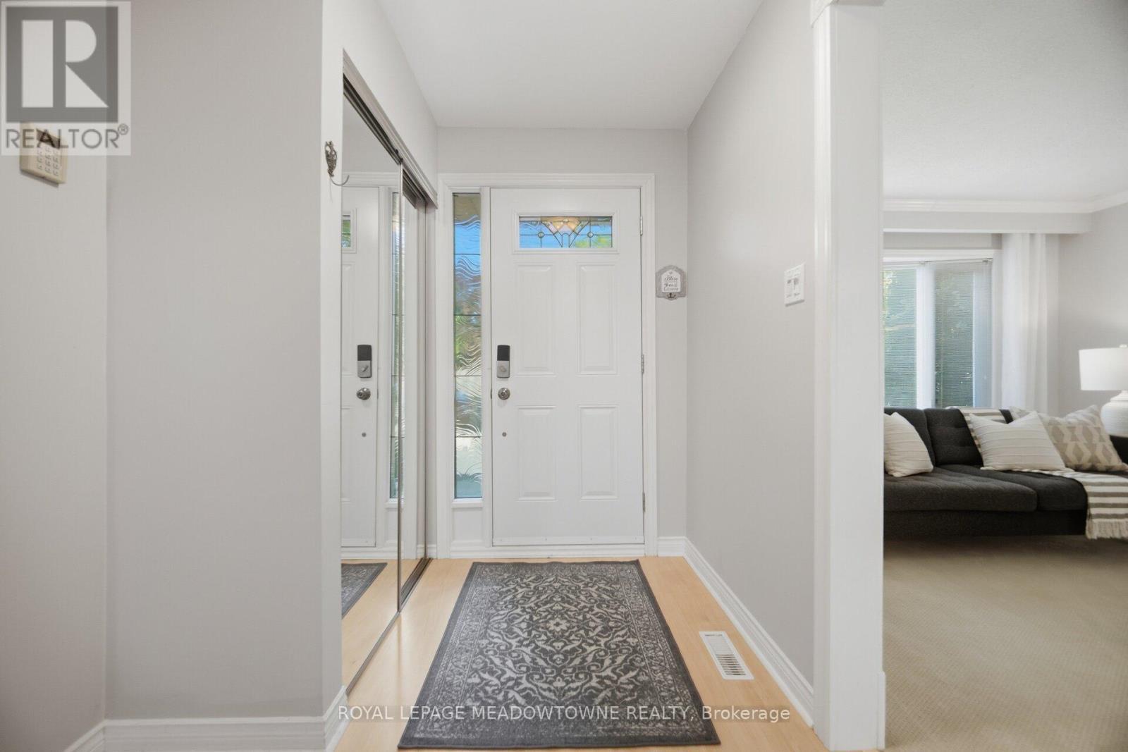913 Maple Avenue, Milton, ON