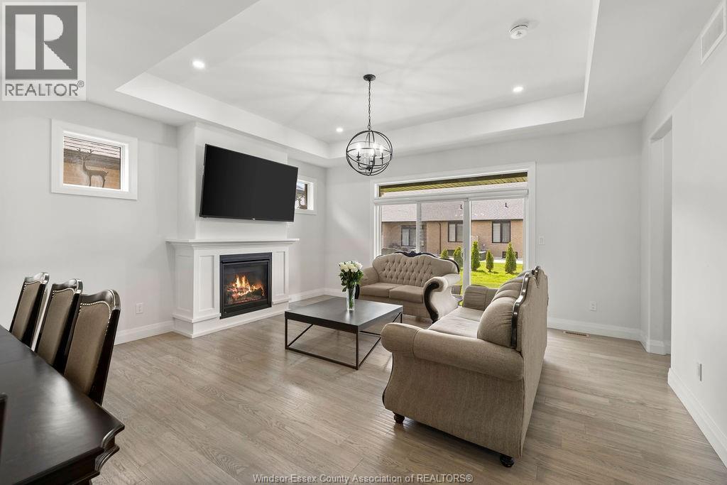2431 Barkley Avenue, Windsor, ON
