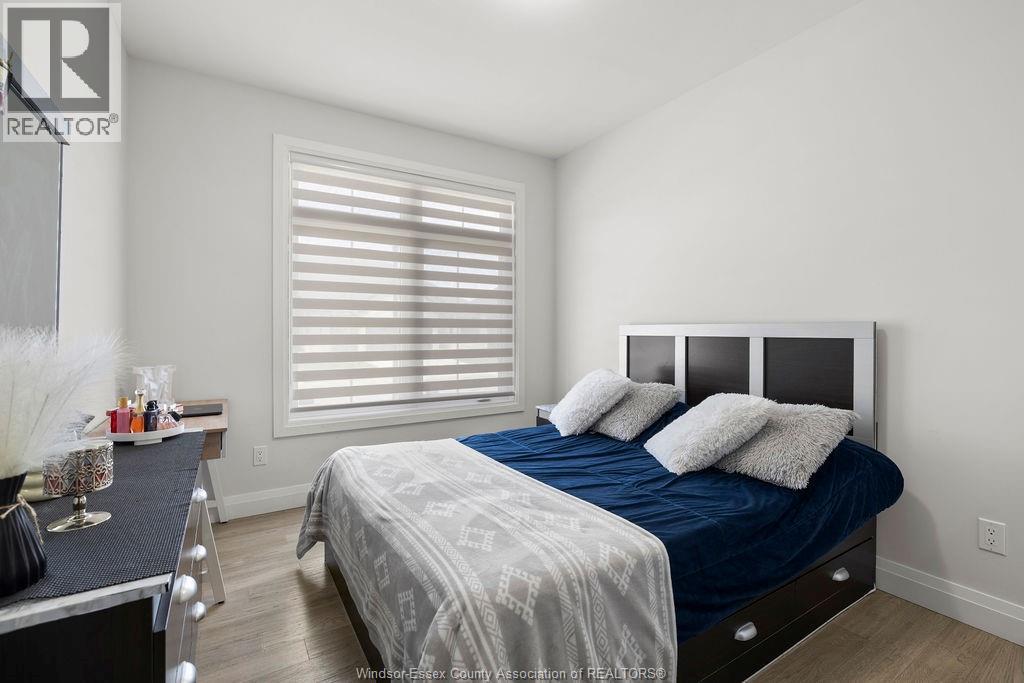 2431 Barkley Avenue, Windsor, ON