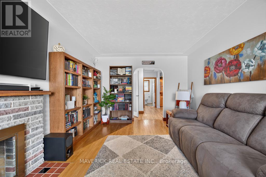 180 Forest Avenue, St. Thomas, ON