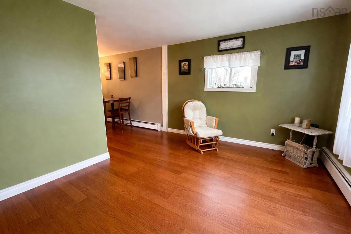 6 Chestnut Street, Trenton, NS