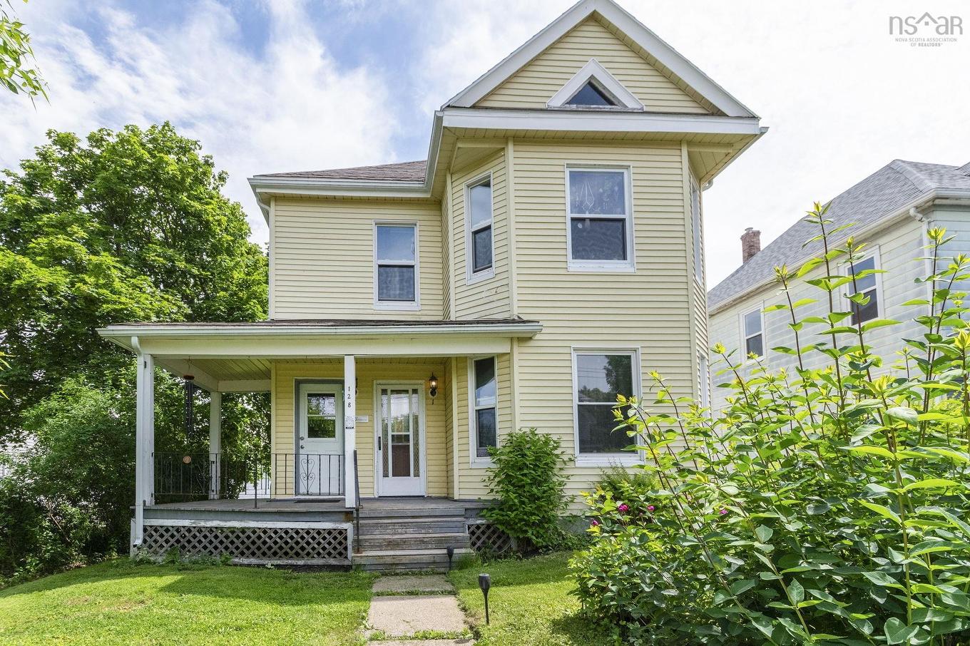 128 River Street, Stellarton, NS