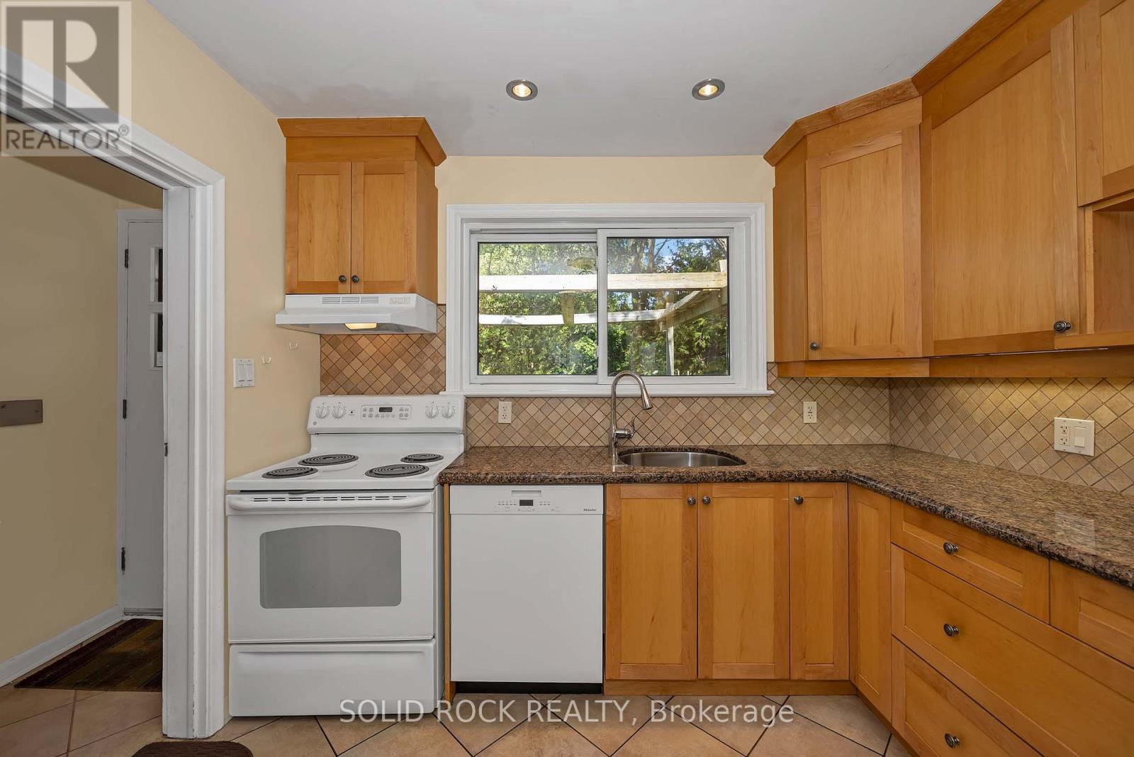 1235 Major Street, Ottawa, ON