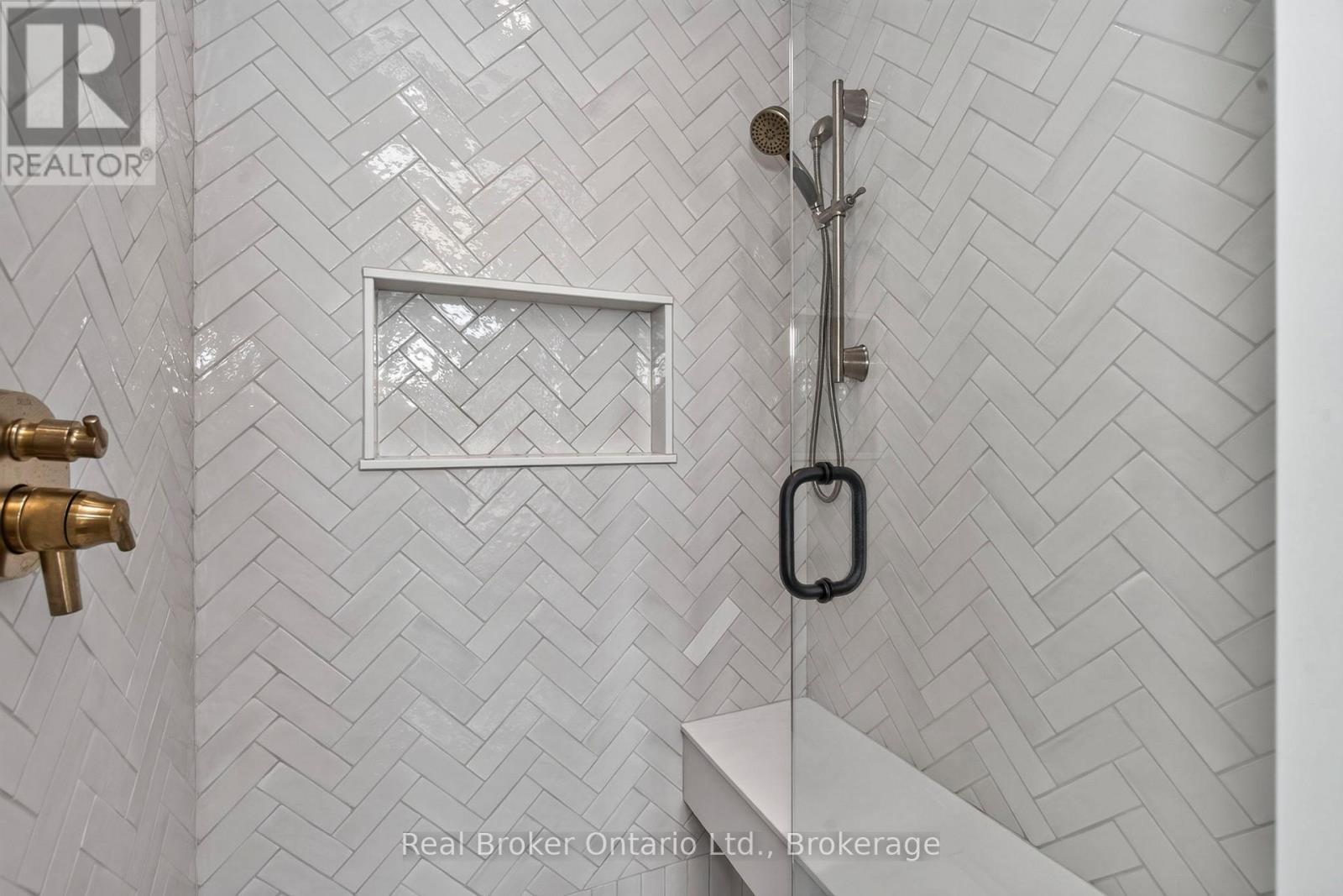 Heated Shower Bench - 930 Marshall Road, Tiny, ON