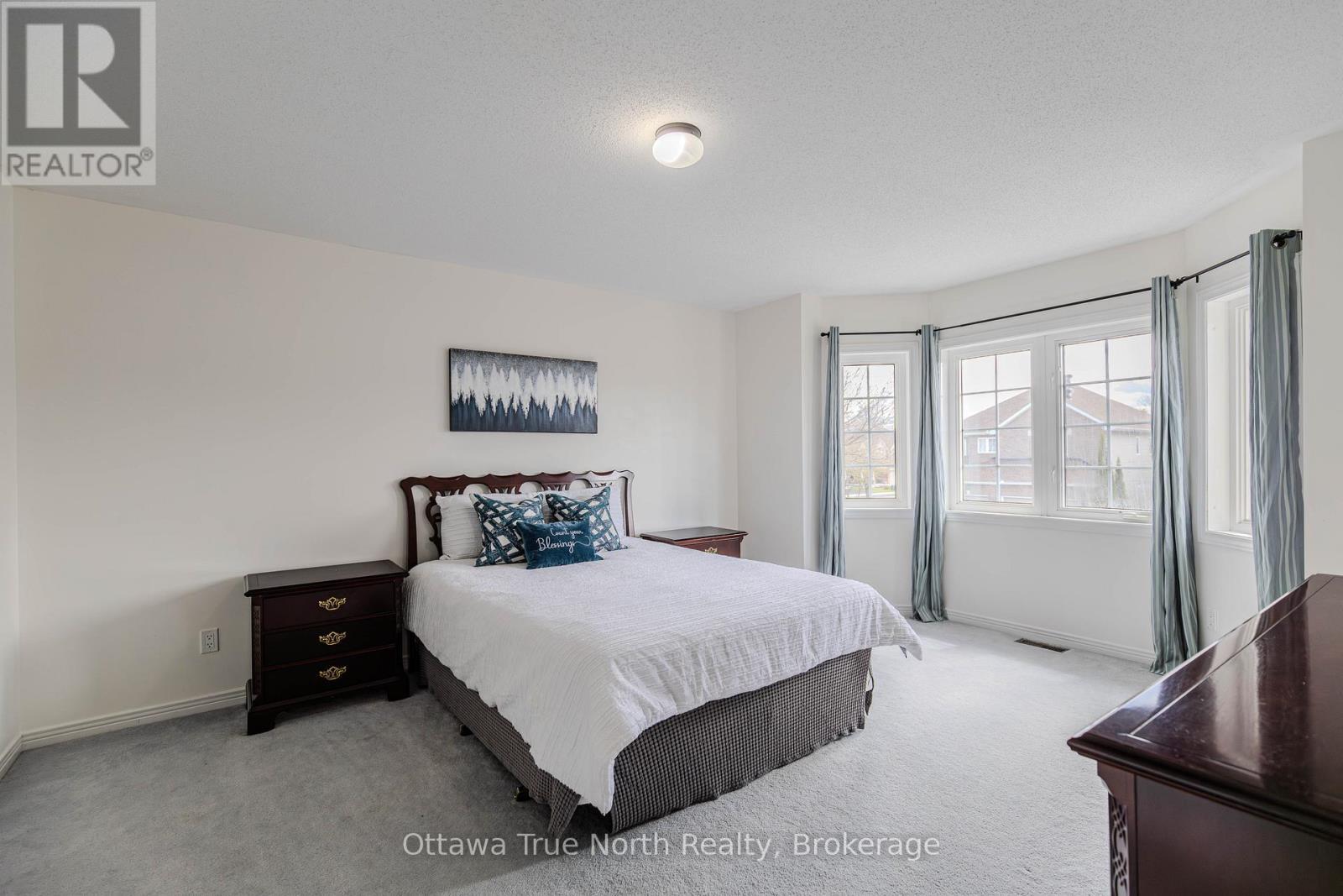 Large bedroom with bay windows! - 19 Black Tern Crescent, Ottawa, ON