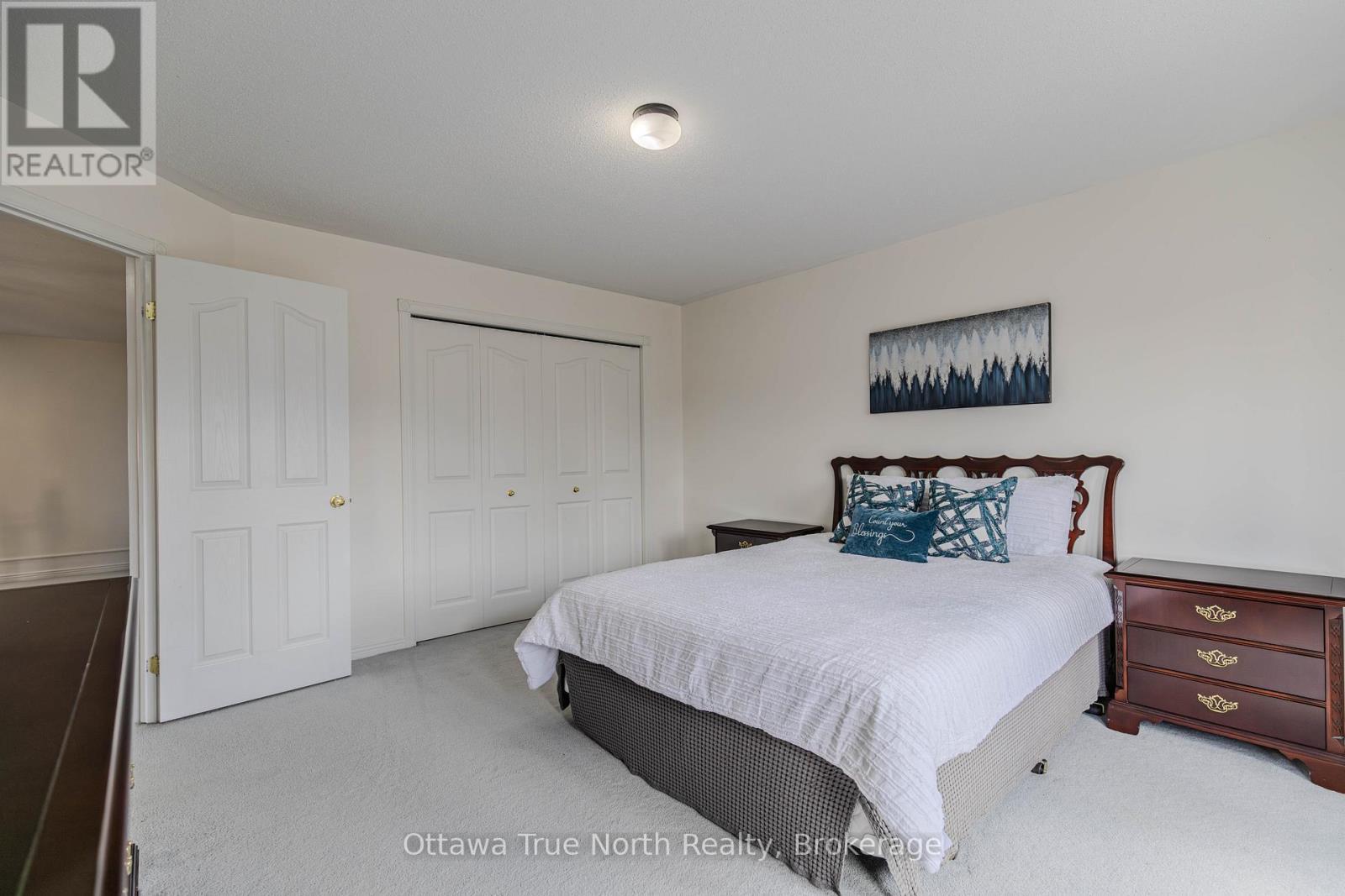 19 Black Tern Crescent, Ottawa, ON