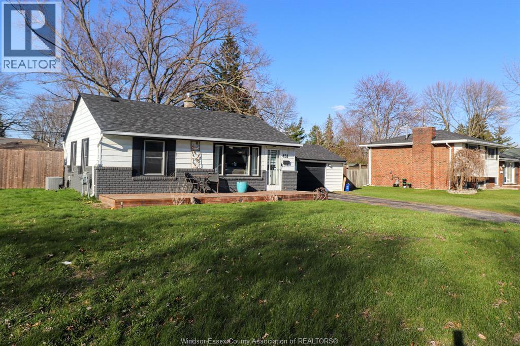 431 Maple, Lasalle, ON