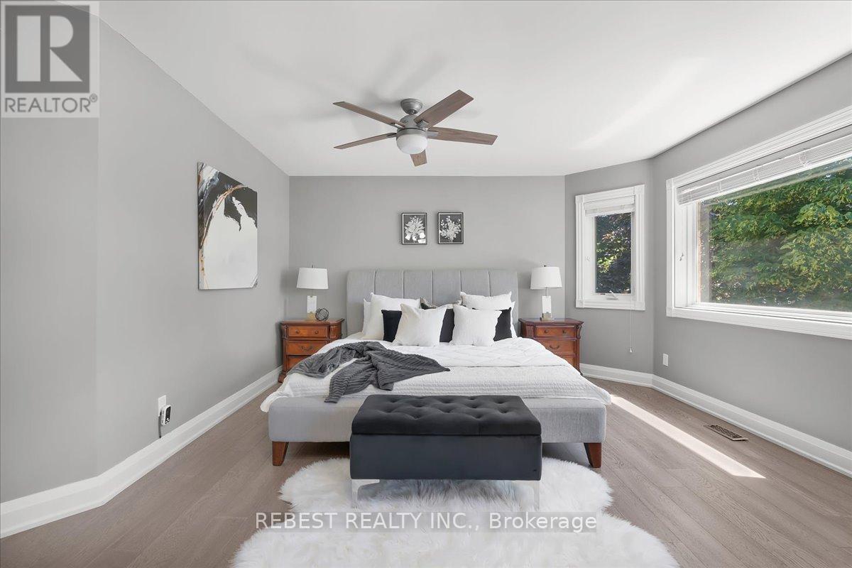 5090 Mississauga Road, Mississauga, ON