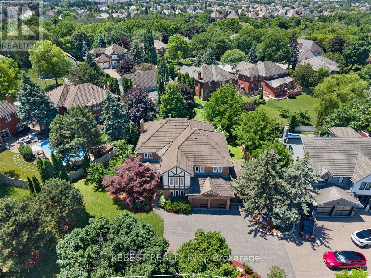 5090 Mississauga Road, Mississauga, ON