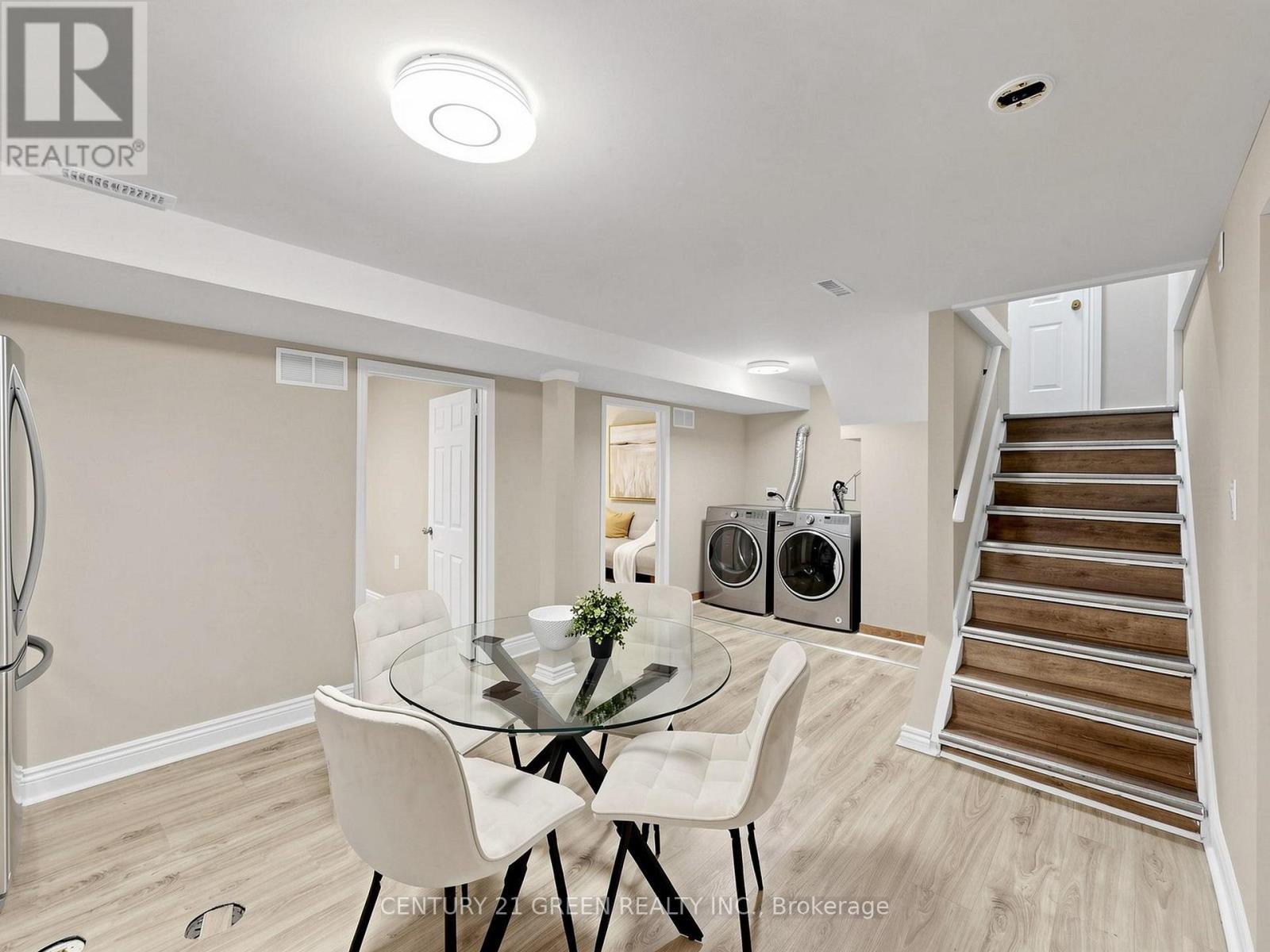 87 Fennell Avenue W, Hamilton, ON