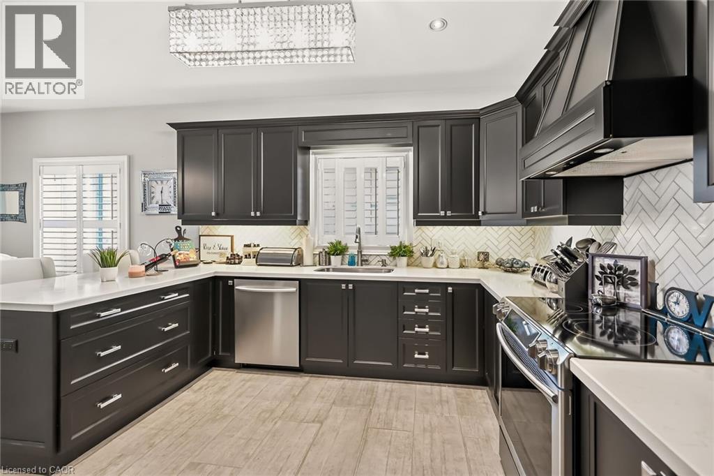8165 Twenty Road E, Hamilton, ON