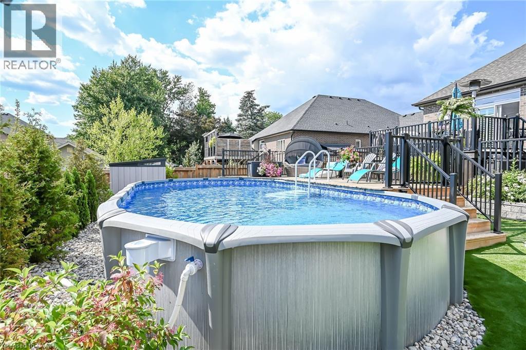 8165 Twenty Road E, Hamilton, ON - Outdoor With Above Ground Pool