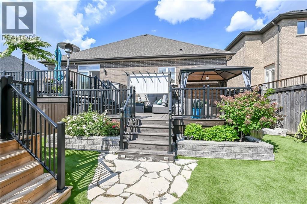 8165 Twenty Road E, Hamilton, ON - Outdoor With Deck Patio Veranda