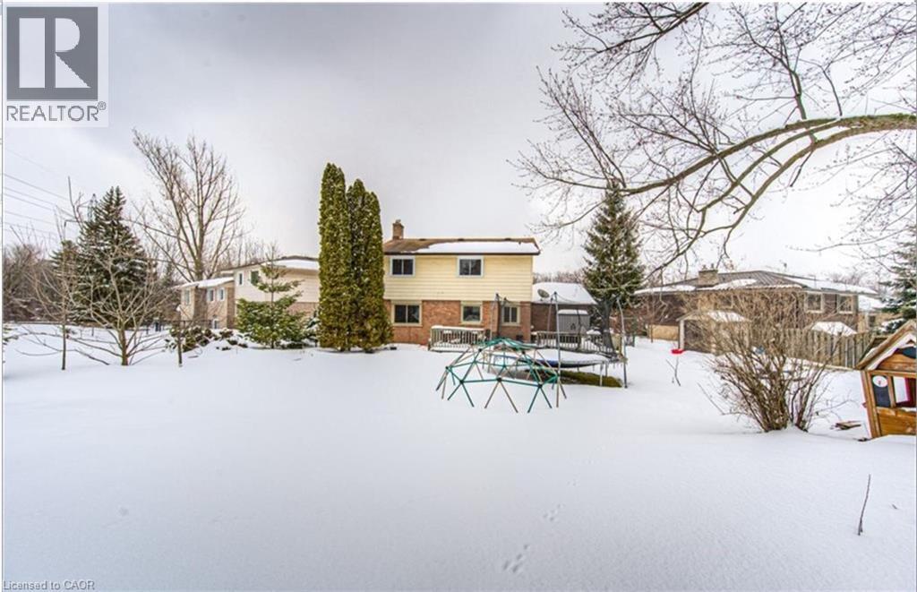 110 Wren Place Unit# Upper, Kitchener, ON - Outdoor