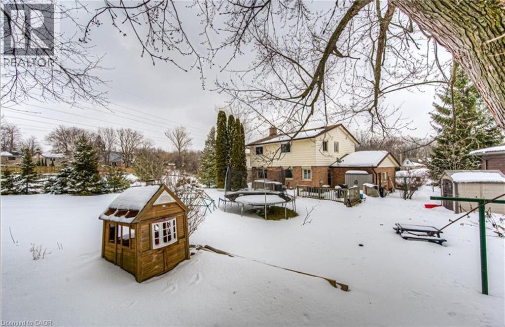 110 Wren Place Unit# Upper, Kitchener, ON - Outdoor