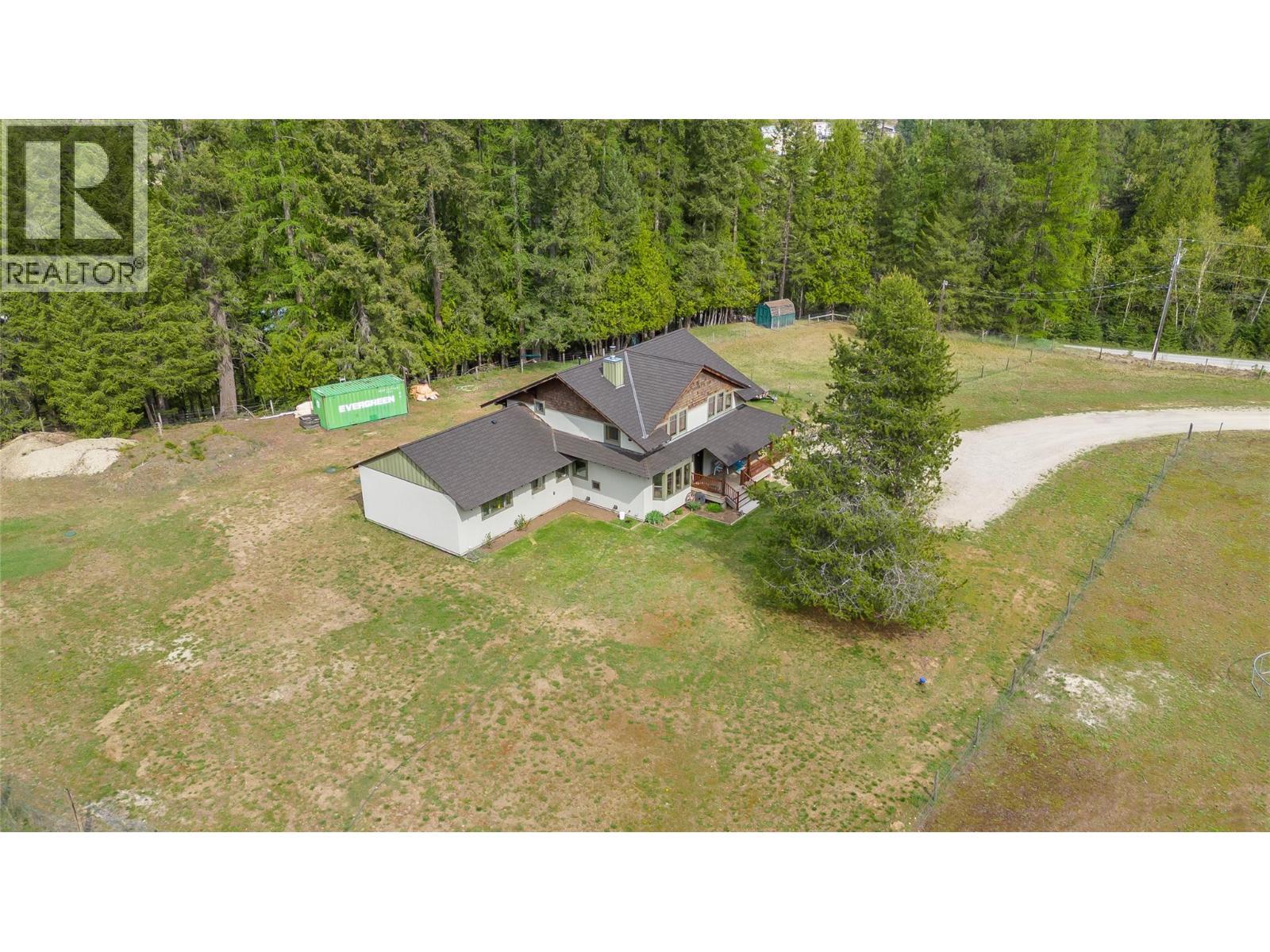 3781 Pass Creek Road, Crescent Valley, BC