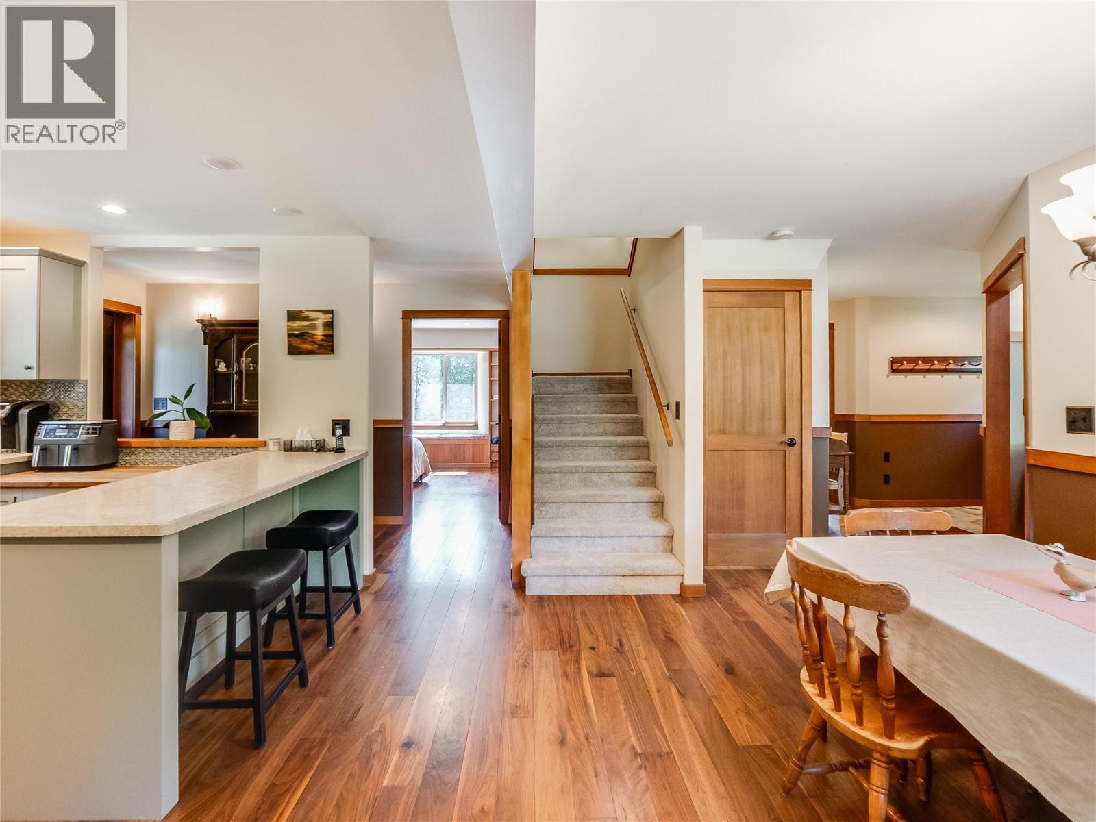 3781 Pass Creek Road, Crescent Valley, BC