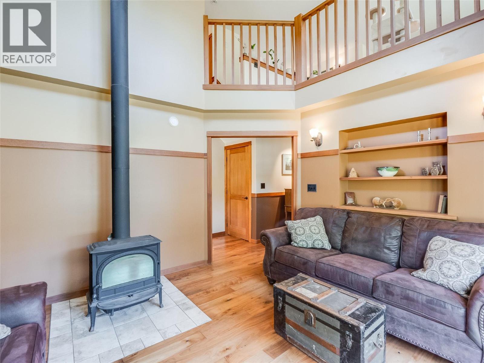 3781 Pass Creek Road, Crescent Valley, BC