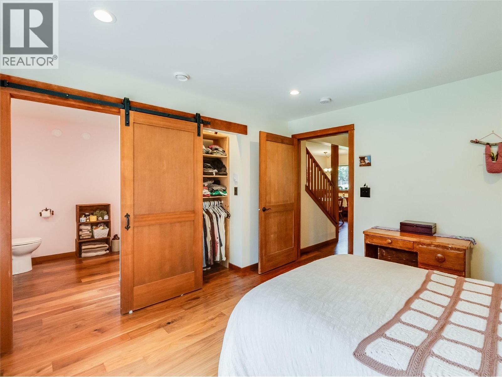 3781 Pass Creek Road, Crescent Valley, BC