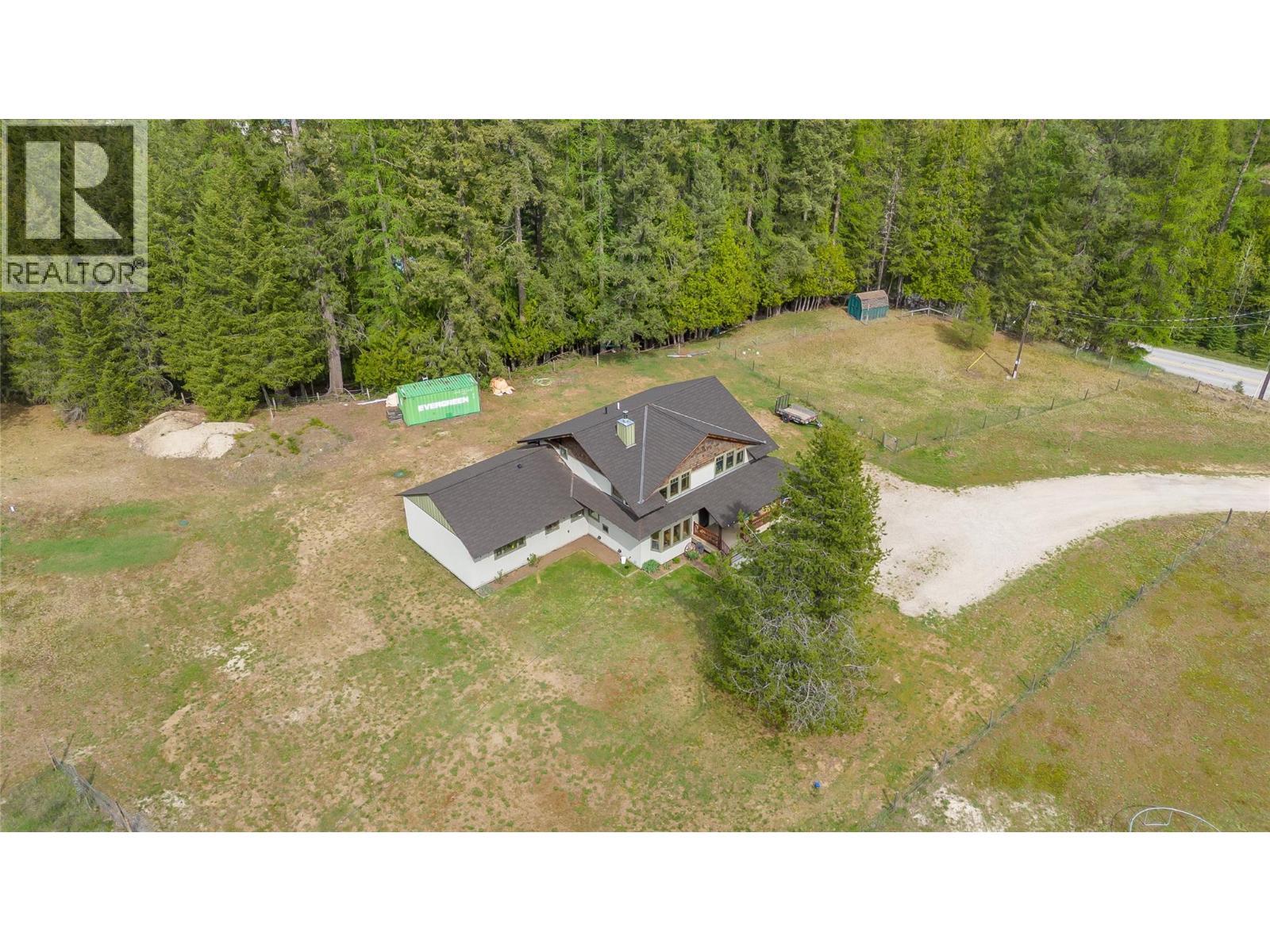 3781 Pass Creek Road, Crescent Valley, BC