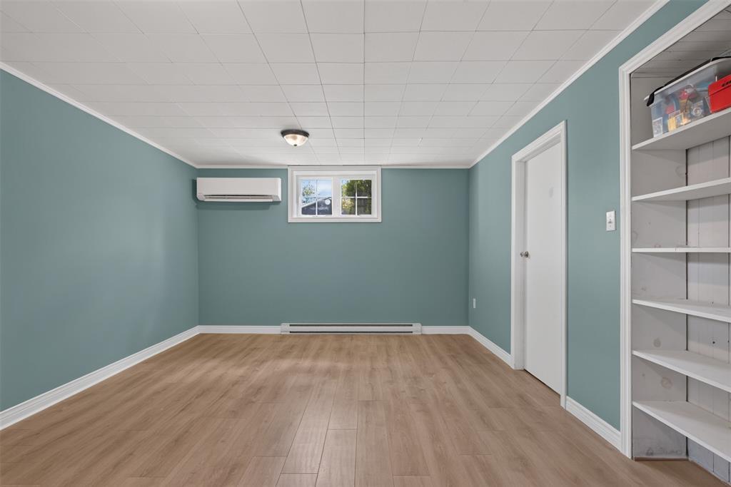 15 Wood Crescent, Gander, NL