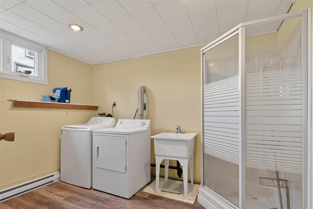 15 Wood Crescent, Gander, NL