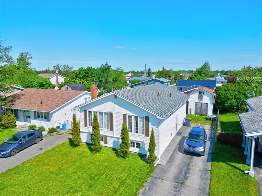 15 Wood Crescent, Gander, NL