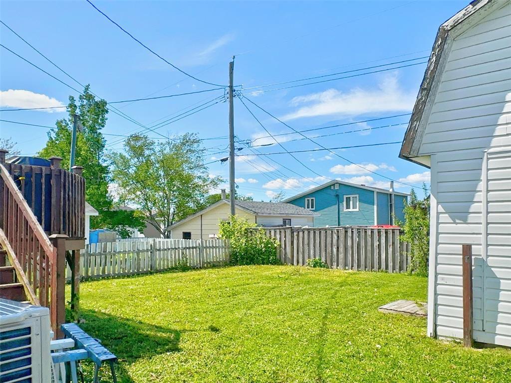 15 Wood Crescent, Gander, NL