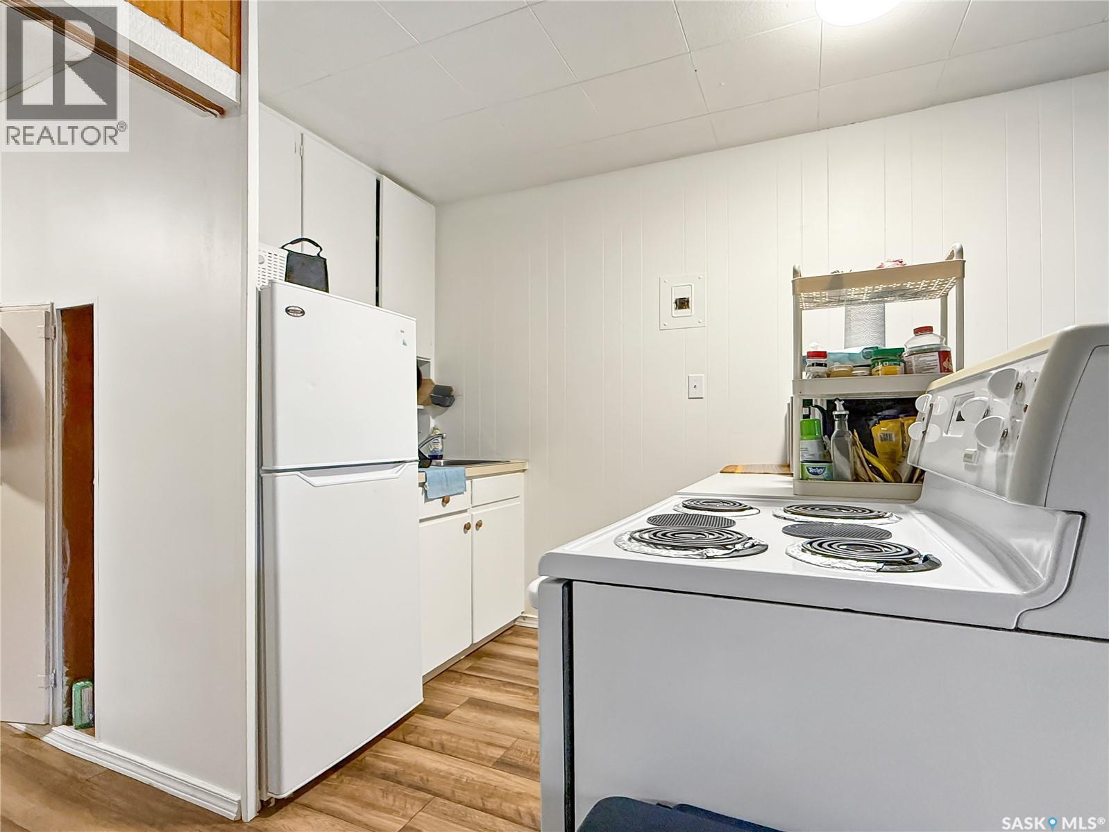 211 2Nd Avenue Ne, Swift Current, SK