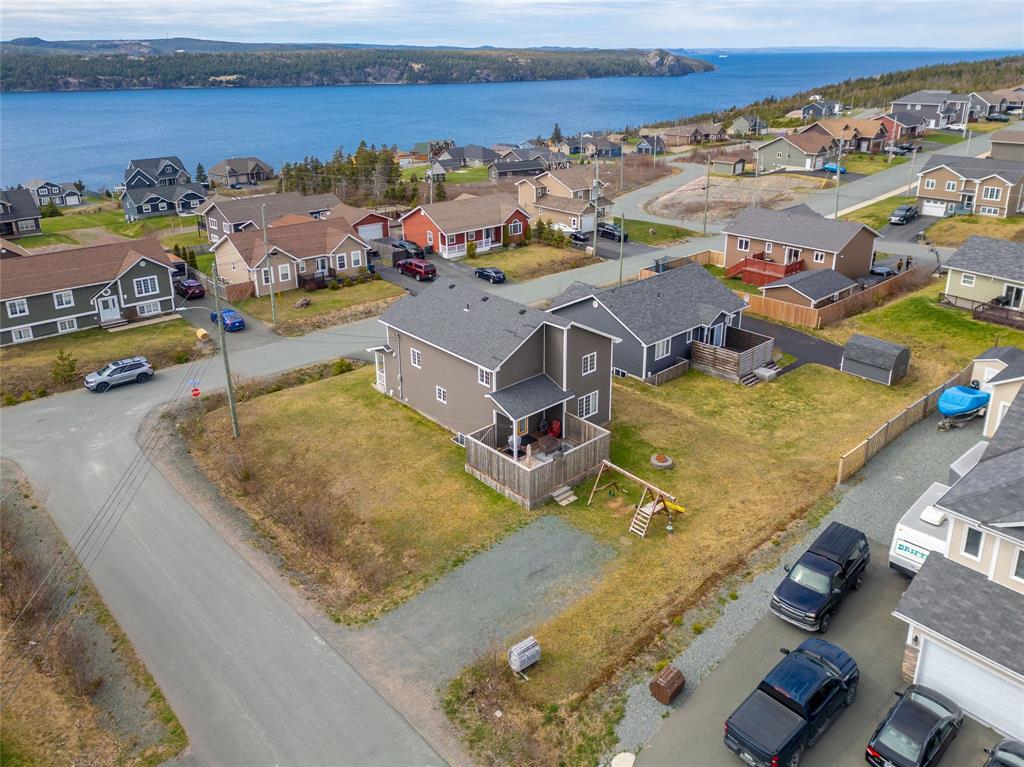 5 Oceanic Drive, Holyrood, NL